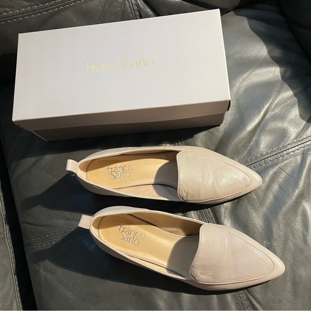 Franco Sarto Cream Flats Elegant Loafers - Picture 2 of 7